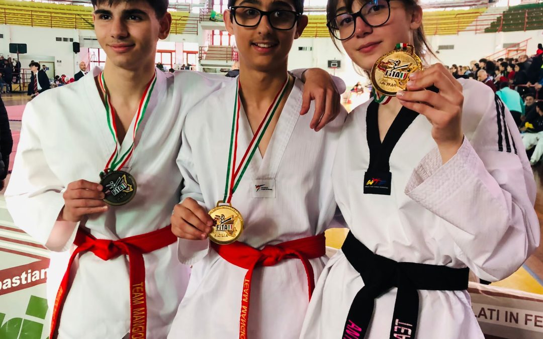 Leonforte, Taekwondo: Anthea Mangione e Emanuele Monsù campioni regionali, bronzo per Angelo Armenio