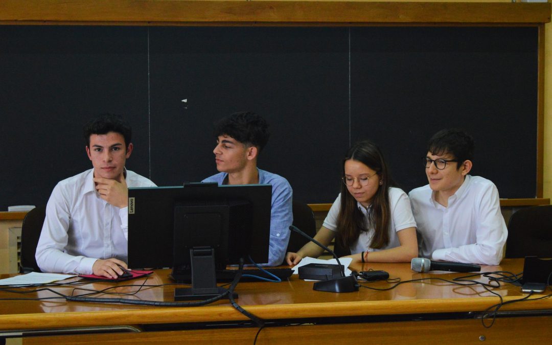 Matematica innovativa al liceo Colajanni di Enna. Gli studenti di Scienze umane presentano i loro originali progetti all’università di Catania