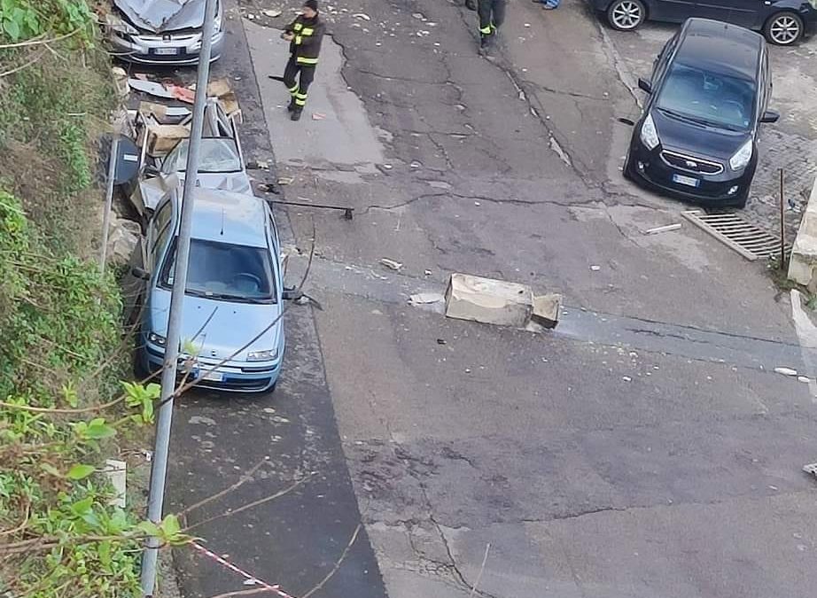 Enna, crolla un pezzo della protezione di viale Paolo e Caterina Savoca