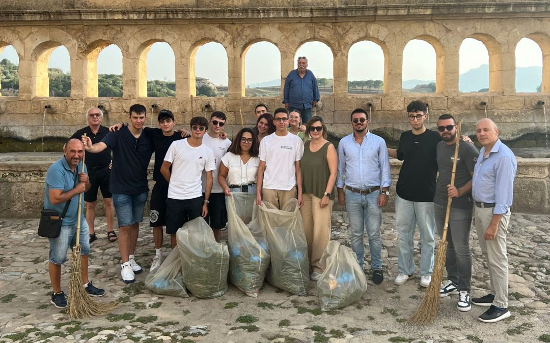 Enna, Gioventù Nazionale e l’associazione Credere nella comunità: passeggiata ecologica alla Granfonte di Leonforte
