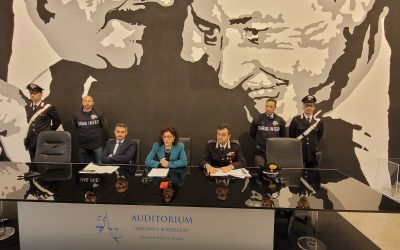Enna, truffa del “finto incidente” ai danni di un’anziana: due arresti