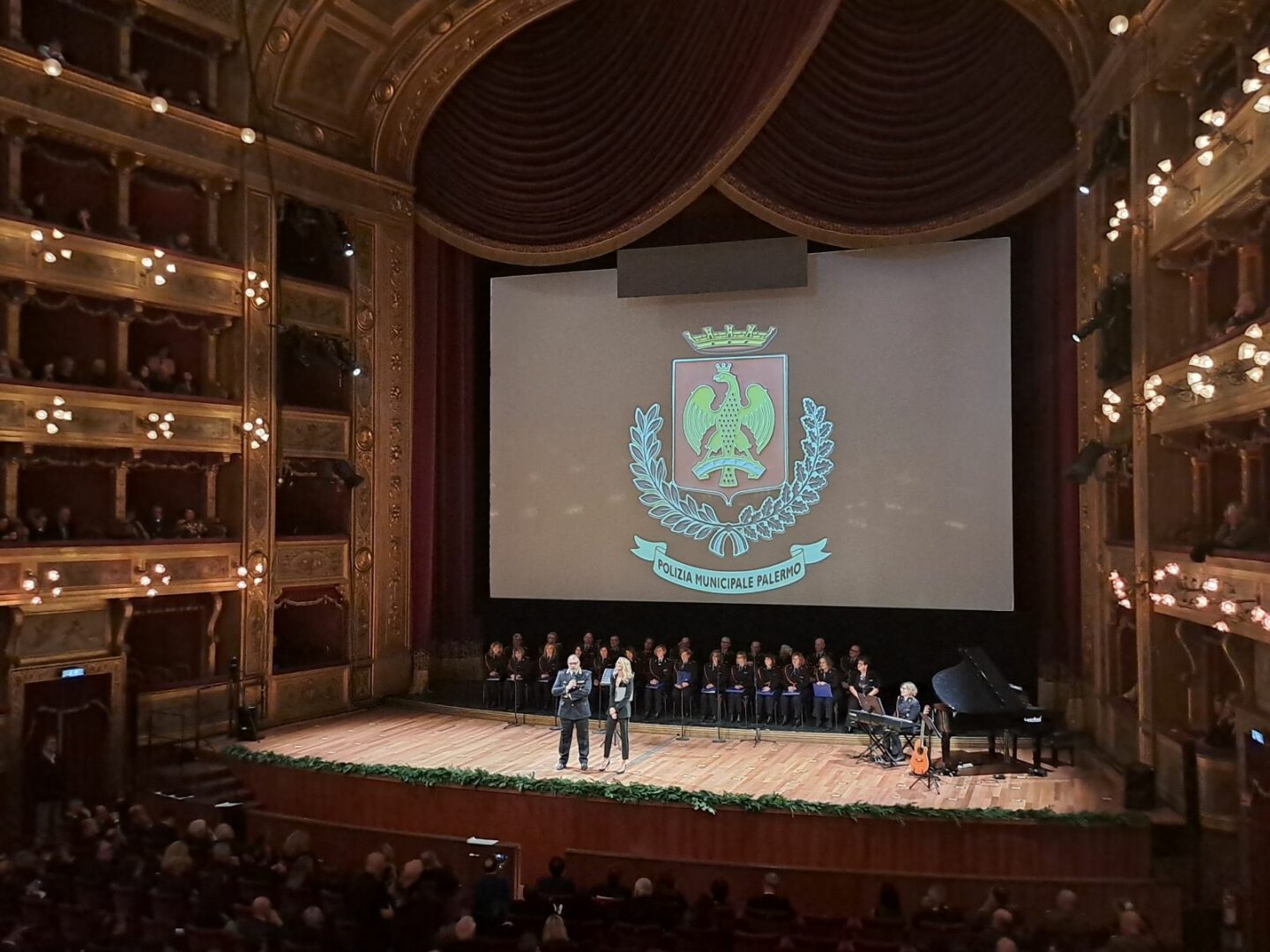 La Polizia Municipale di Palermo presenta il calendario 2025 La Polizia Municipale di Palermo presenta il calendario 2025