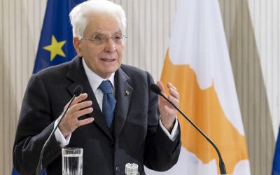 Mattarella “Parole del Papa punto fermo in momenti profonda angoscia”