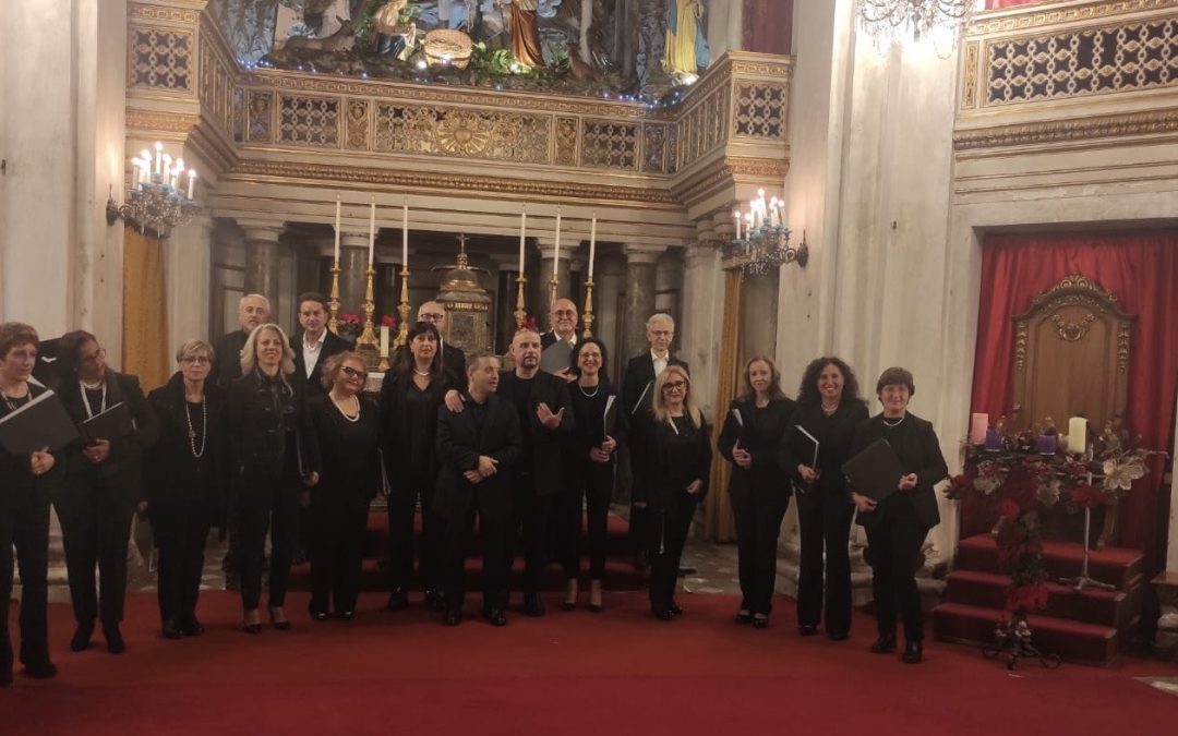 Palermo, successo per il coro polifonico piazzese “Padre Enzo Cipriano” a San Filippo Neri