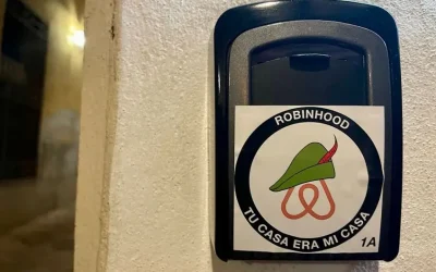 Sabotaggi contro B&B, banda di Robin Hood colpisce in tutta Italia “Stop affitti brevi”