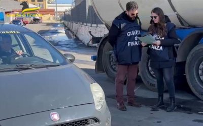 Frode fiscale nelle accise sui carburanti, sequestrate 10 aziende