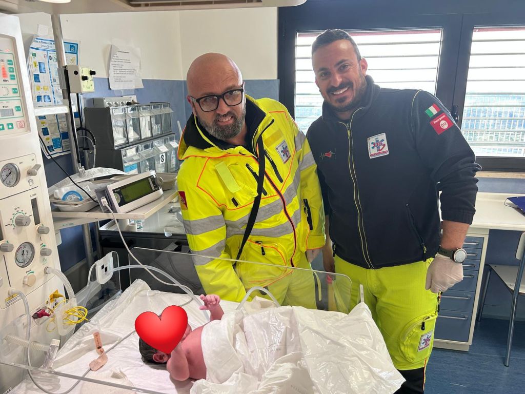 Due parti a Catania e Marsala grazie a operatori 118. Seus “Orgogliosi” Due parti a Catania e Marsala grazie a operatori 118. Seus “Orgogliosi”