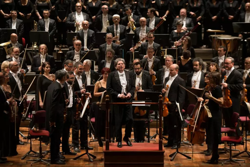 Teatro Massimo Palermo, musiche di Ravel e Stravinsky per il concerto diretto da Gabriele Ferro Teatro Massimo Palermo, musiche di Ravel e Stravinsky per il concerto diretto da Gabriele Ferro