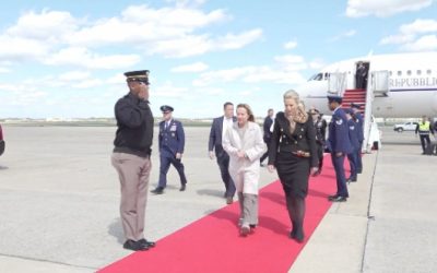 Meloni atterrata negli Stati Uniti per l’incontro con Trump