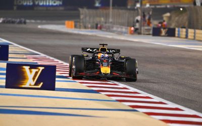 Verstappen in pole in Arabia Saudita, quarto tempo per Leclerc