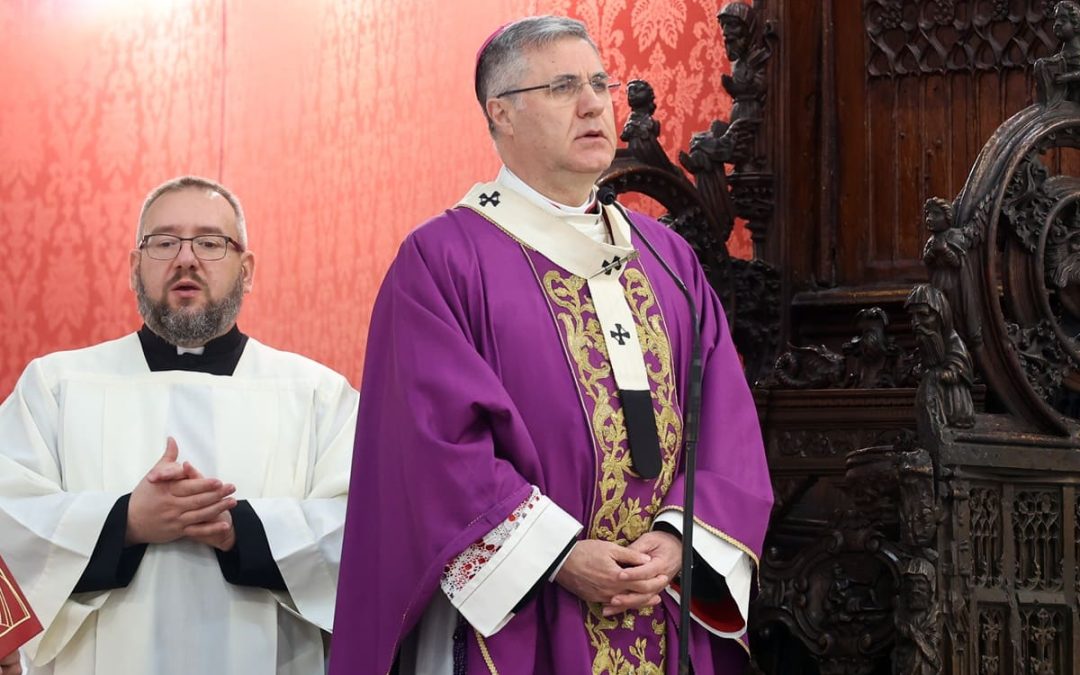 L’arcivescovo di Palermo lancia un appello contro guerre, droghe e malasanità