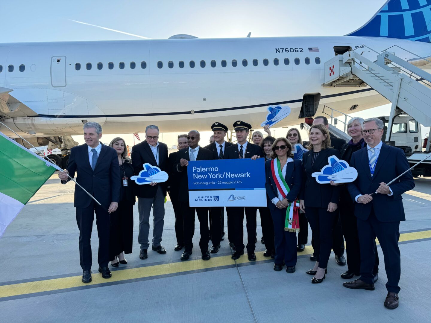 Inaugurato il volo New York-Palermo della compagnia United Airlines Inaugurato il volo New York-Palermo della compagnia United Airlines