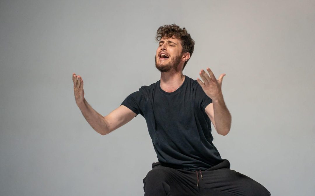 “La forma delle cose”: al Cinevolution di Leonforte il teatro che fa domande