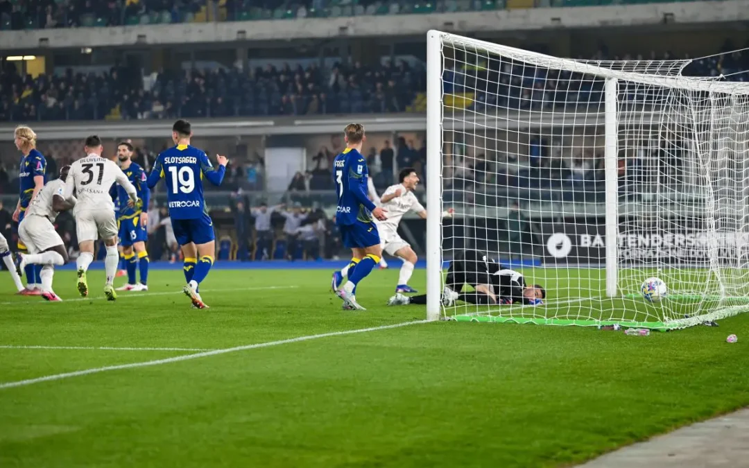 Lukaku torna al gol e gela il Bentegodi al 96°, Verona-Napoli 1-2