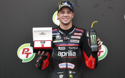 Bezzecchi domina in Thailandia, Marc Marquez si ritira