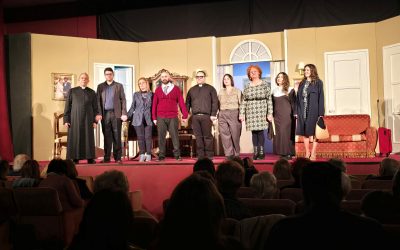 “Parrinu… pi vocazioni”: una commedia tra equivoci, tradizione e spirito di comunità