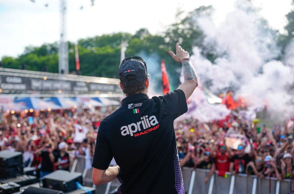Bezzecchi vince il Gran Premio d’Italia davanti a Martin e Bagnaia