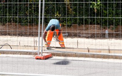 Stop alle attività lavorative a rischio nelle ore più calde fino al 31 agosto, Schifani firma l’ordinanza / Video
