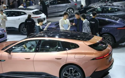 Cina, stop alle agevolazioni fiscali per alcuni veicoli ecologici
