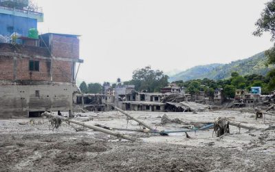 Nepal, sale a 389 il bilancio delle vittime