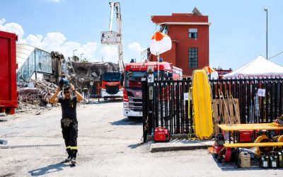 Crollo della palazzina a Messina, si scava ancora tra le macerie alla ricerca degli ultimi due dispersi